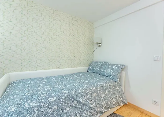 Cascais Seaside Duplex - 200M From The Beach!