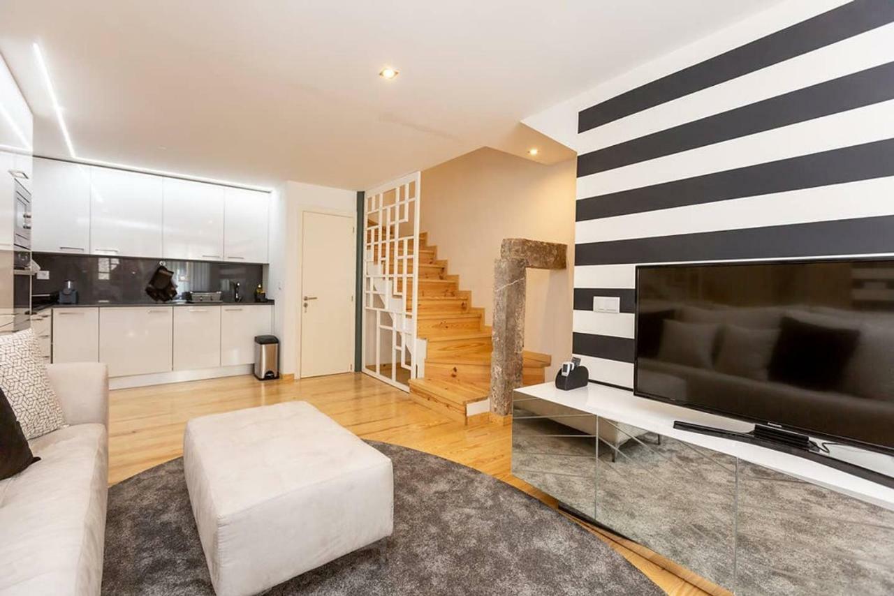 Seaside Duplex - 200m From The Beach! Apartment
